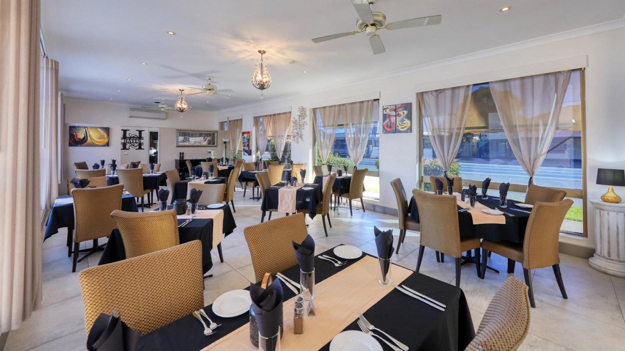 Silver Haven Motor Inn Broken Hill Eksteriør billede