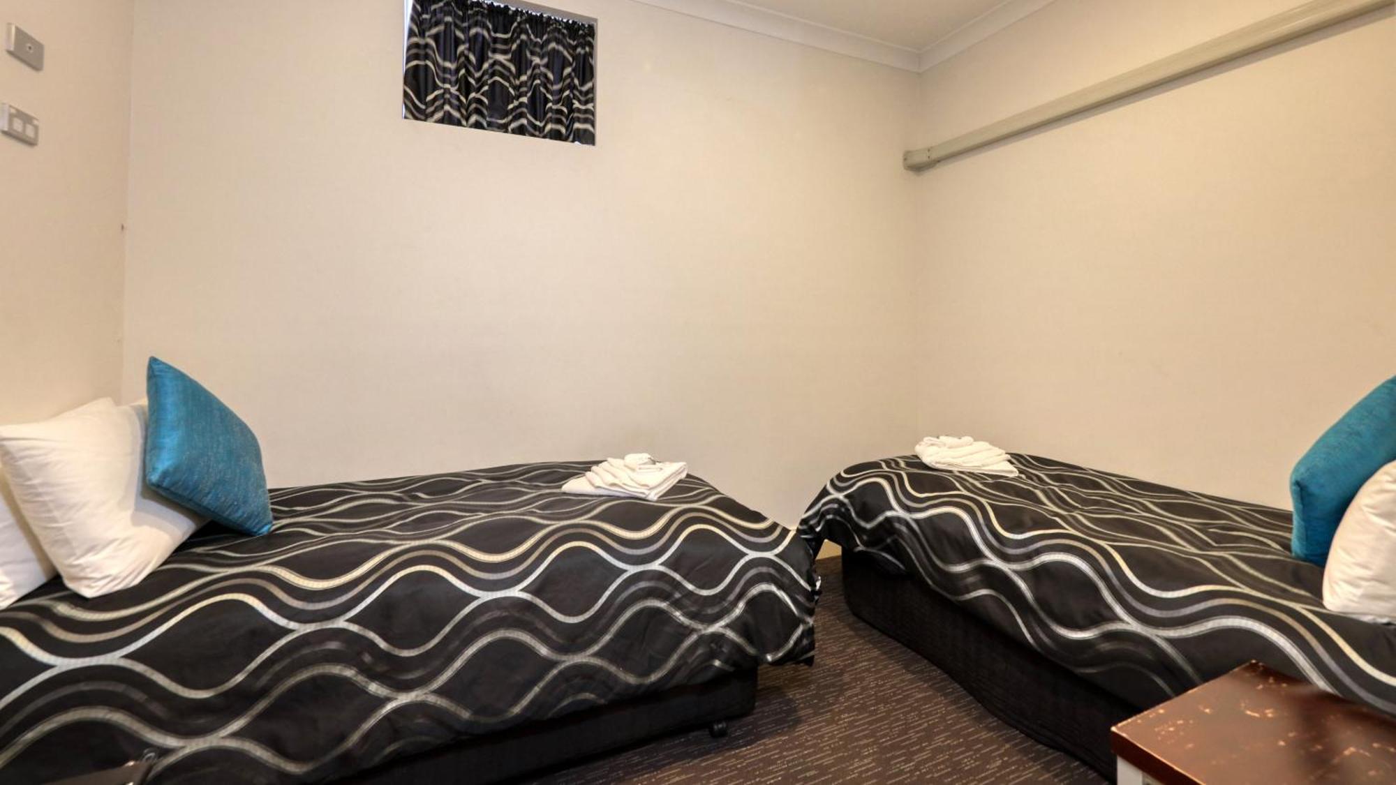 Silver Haven Motor Inn Broken Hill Eksteriør billede